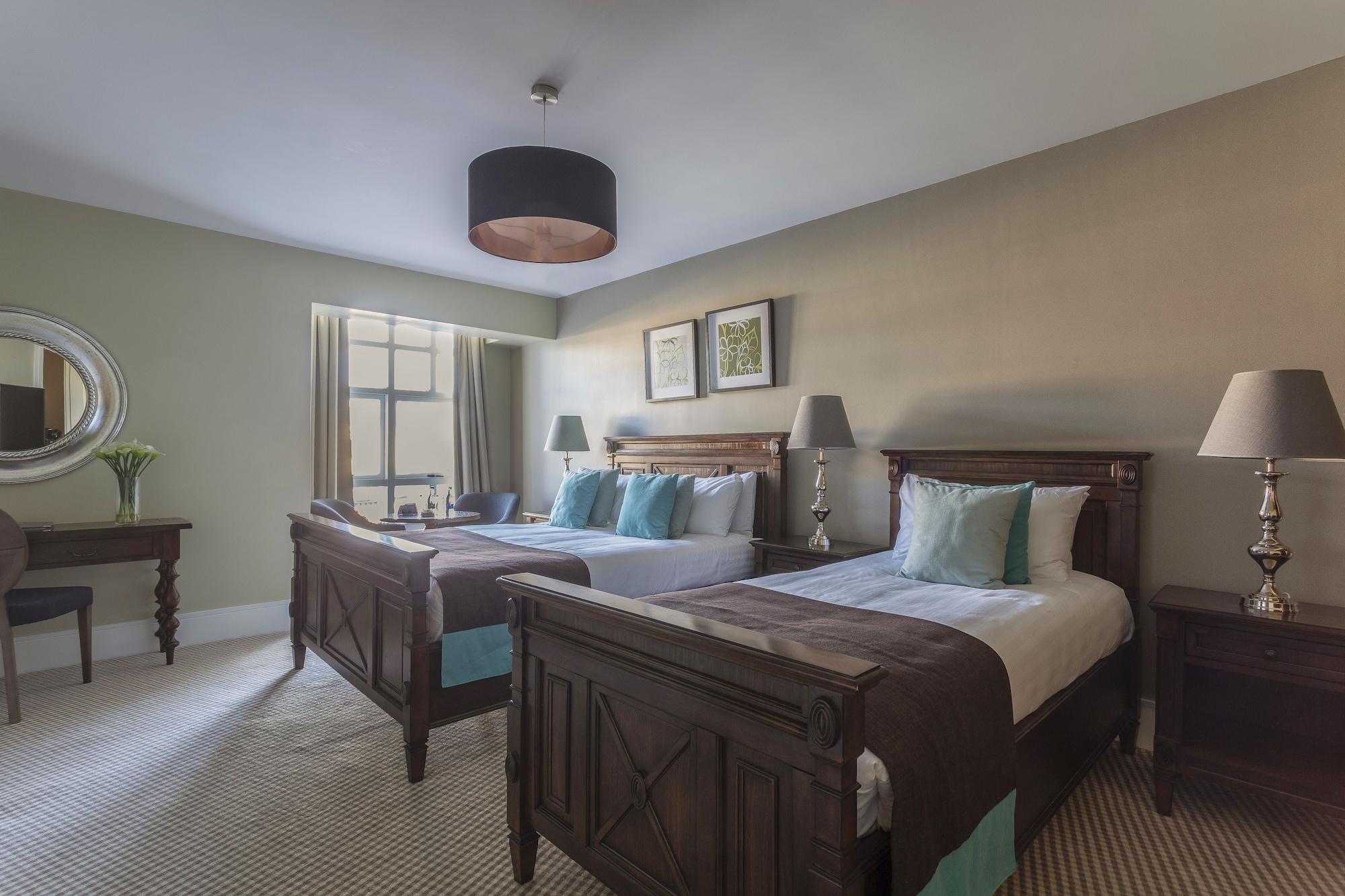 מיינות' Glenroyal Hotel מראה חיצוני תמונה