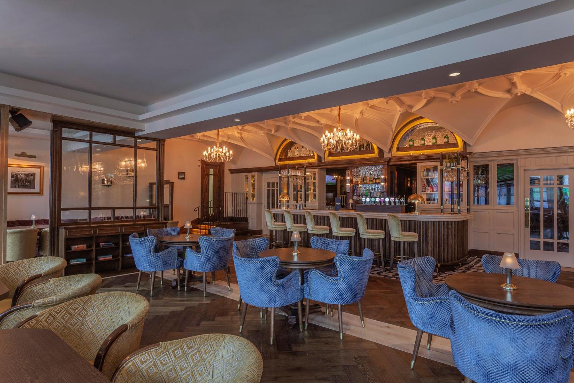 מיינות' Glenroyal Hotel מראה חיצוני תמונה